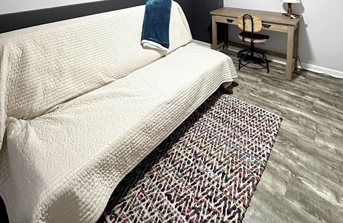Lawrenceville Apartment | Cozy Lawrenceville Getaway ~ 2-Bedroom Basement★