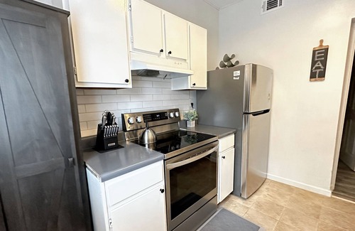 Lawrenceville Apartment | Cozy Lawrenceville Getaway ~ 2-Bedroom Basement★