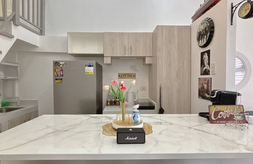 Tanza Condo | Cozy Loft Condo in Tanza With Arcade