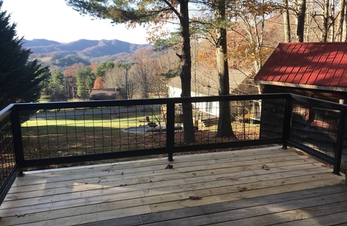 Vilas Cabin | Cozy Log Cabin - 7.5 miles from Downtown Boone NC/App St/Pet Friendly