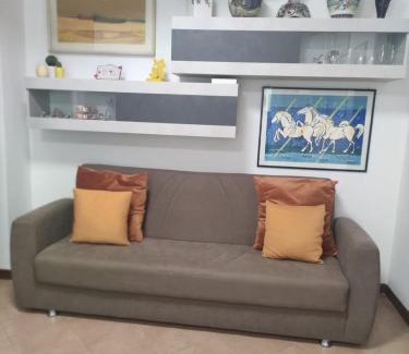 Torrimpietra Apartment | Cozy LUMA House in Nature - wifi, swimming pool