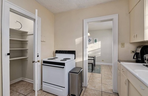 Anniston Apartment | Cozy, modest apartment sleeps 6!