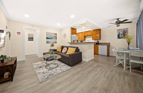 Alhambra Apartment | Cozy n Serene 12mins to Downtown LA