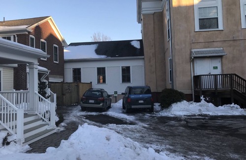 Northampton Condo | Cozy nest of a condo tiny home in Downtown Northampton- walk to Smith College!