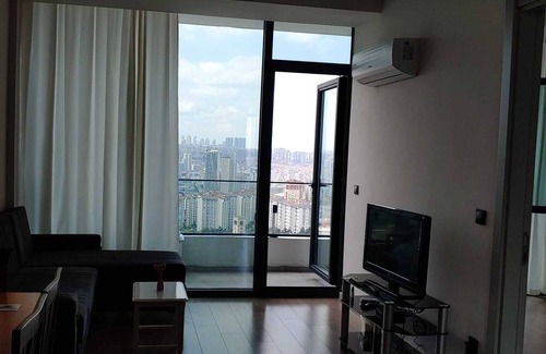 Avcilar Condo | Cozy one-bedroom APT 29th floor, 4 min walk to Metro bus, spectacular city view.