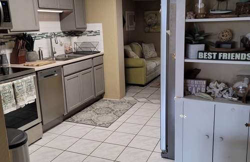 Ormond Ocean Gard House | Cozy Ormond Bungalow