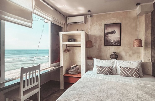 Pecatu Apartment | Cozy place with Impossible beach view to escape the hectic city! Pet Friendly!