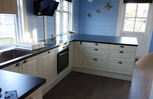Egersund House | Cozy renovated house. Guided tours in Rogaland can be booked. Breakfast.