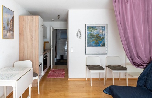Buhlingen House | Cozy Retreat in Rottweil with Terrace