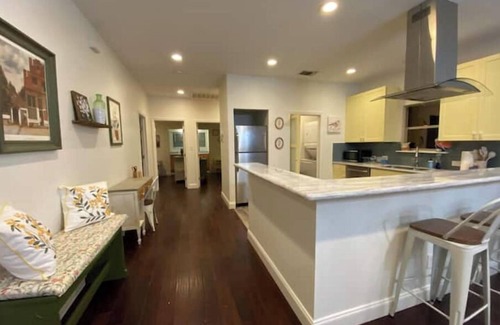 Boerne House | Cozy Retreat + Game Room 2 Blocks from Downtown