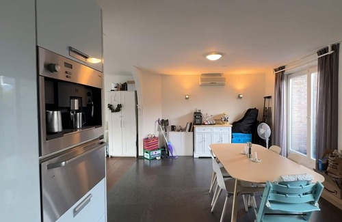 Bussum Apartment | Cozy Retreat in Bussum