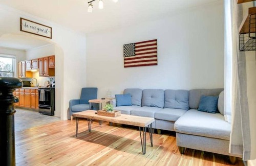Lancaster House | Cozy Retreat in Downtown Lancaster