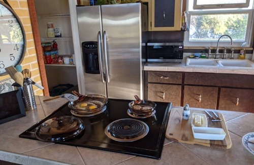 Braden River Cabin | Cozy riverside lodge on the edge of Bradenton and Sarasota