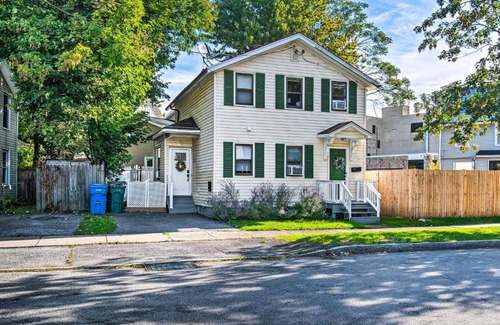 Downtown Rochester Apartment | Cozy Rochester Gem Patio, Downtown Location!