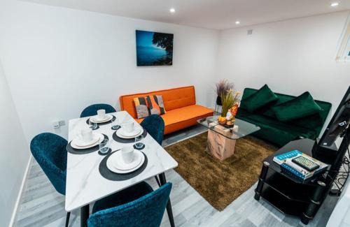 Trafford House | Cozy room 1