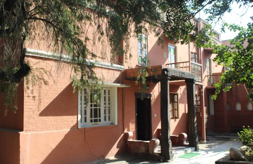Gurdaspur House | Cozy Room in a heritage farmhouse in a quaint village 75 kms Near Amritsar