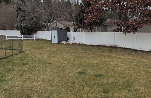 Latah Valley House | Cozy RV with WiFi and AC in Wonderful Spokane, The Bear Den