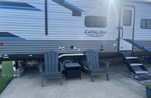 Colington House | Cozy RV with WiFi and AC in Welcoming Grandy
