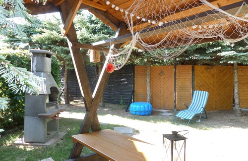 Freest House | Cozy, small cottage quiet in the garden, with sauna, 350 m to the beach