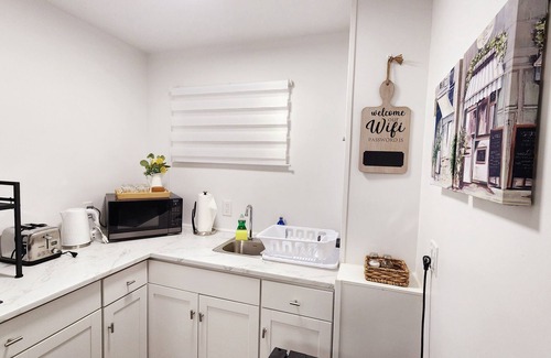 Niagara Falls Apartment | Cozy small one bedroom unit