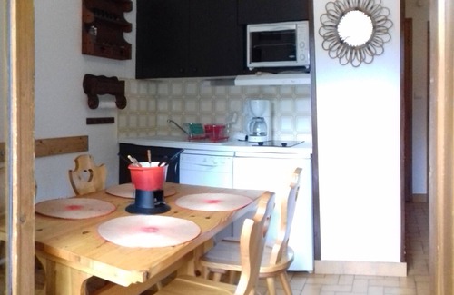 Valloire Apartment | Cozy South-Facing 1BR Apt for 4 Near Ski Lifts with Free Shuttle