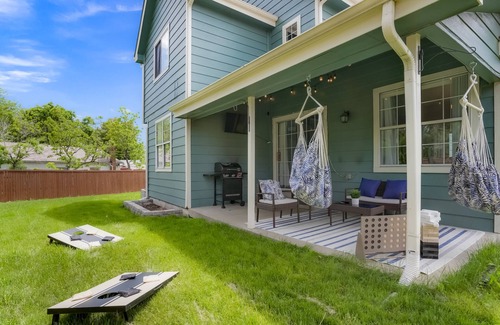 Denver House | Cozy, Spacious 3B w/Backyard | Near DT & Boulder