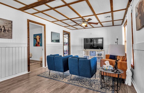 Kingston Cabin | Cozy & Spacious Lake Cabin w/2 living areas; one for adults & one for the kids!