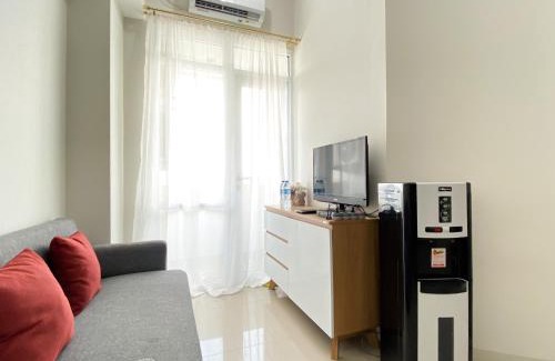 Cikarang Apartment | Cozy Stay 1BR at Vasanta Innopark Apartment By Travelio