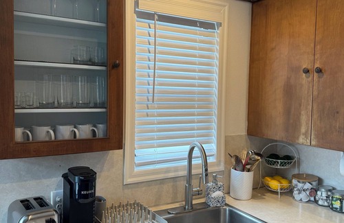 SeaTac Apartment | Cozy Studio 1BR, Home Lake View Full Access to Lake 6min to Airport.