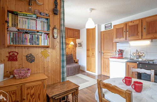 Aussois Apartment | Cozy studio 3 ppl, mountain view in Aussois