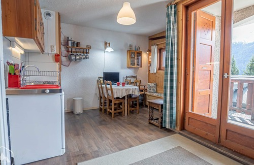 Aussois Apartment | Cozy studio 3 ppl, mountain view in Aussois