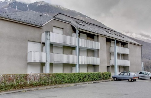 Luz-Saint-Sauveur Apartment | Cozy Studio Cabin for 5 with South-Facing Balcony, Parking, Near Luz-Saint-Sauveur Amenities