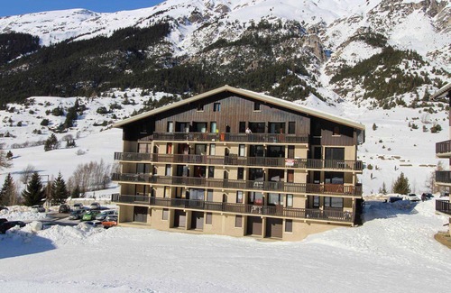 Val Cenis Apartment | Cozy Studio for 2/3 at the Foot of the Slopes in Val-Cenis