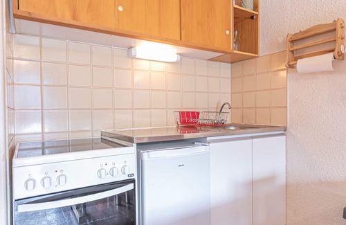 Aussois Apartment | Cozy studio for 3, balcony, near ski lifts Aussois
