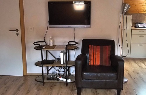 Enge Apartment | Cozy Studio for 3 with Roof terrace!