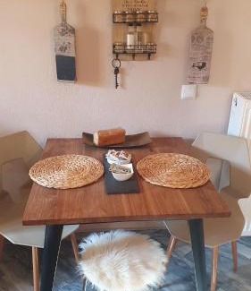 Trikala Apartment | Cozy Studio in Trikala Center with private Parking!