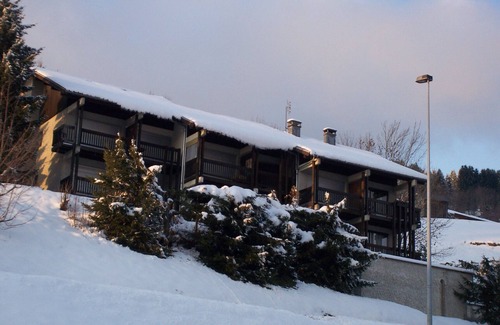 Les Gets Apartment | Cozy studio near slopes with private garage