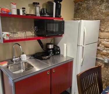 Milwaukee Apartment | Cozy Studio on the fashionable East Side
