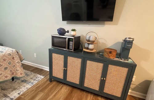 Cape San Blas Apartment | Cozy studio with close beach and onsite dock access on charming Cape San Blas