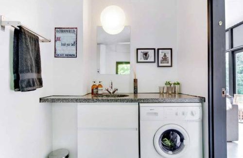 Dronningmolle Apartment | Cozy summer house 50 meter from the beach, 89 m²