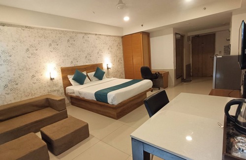 Rajarhat Apartment | Cozy Super Deluxe Studio with Full Kitchen
