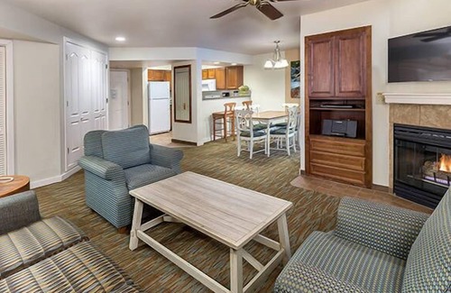 Round Hill Village Condo | Cozy Tahoe Escape: 2BR Suite @ Wyndham South Shore