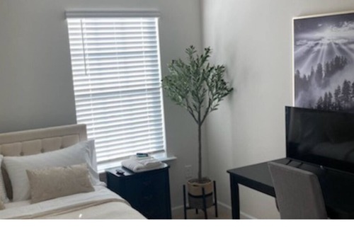 Kipling House | Cozy townhome with 1 Brm with desk , 1.5 BA, Kitchen, in enjoyable Fuquay-Varina