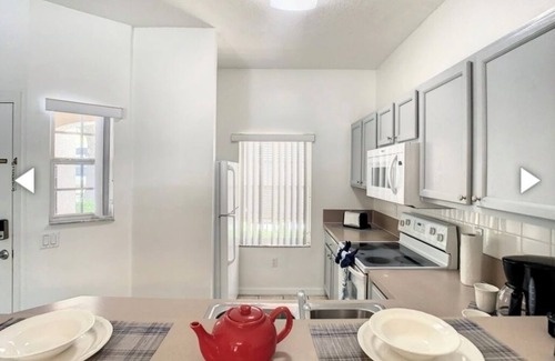 Seasons House | Cozy townhouse close to all attractions