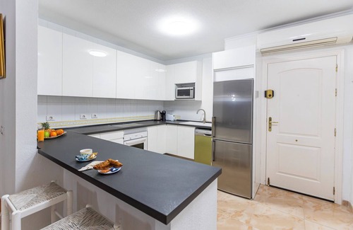 Costa Adeje Ski Chalet | Cozy townhouse with ocean views