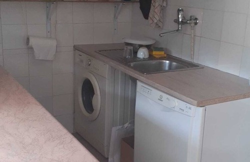 Viareggio House | Cozy vacation home with direct access to the sea