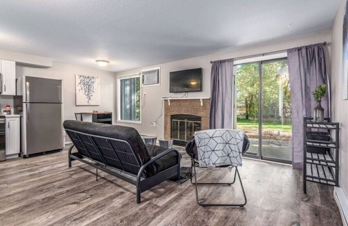 Spokane Valley Condo | Cozy Valley Condo I Short Drive to Downtown!