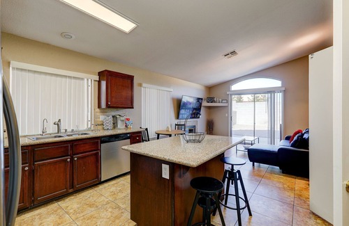 Paradise House | cozy vegas home in a quiet neighborhood near the strip,airpor