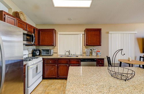 Paradise House | cozy vegas home in a quiet neighborhood near the strip,airpor