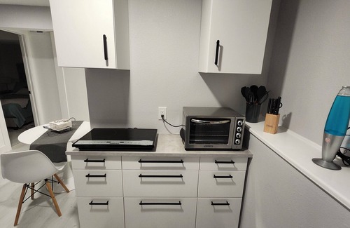 Englewood Apartment | Cozy walkout basement in fantastic Centennial area with WiFi, AC